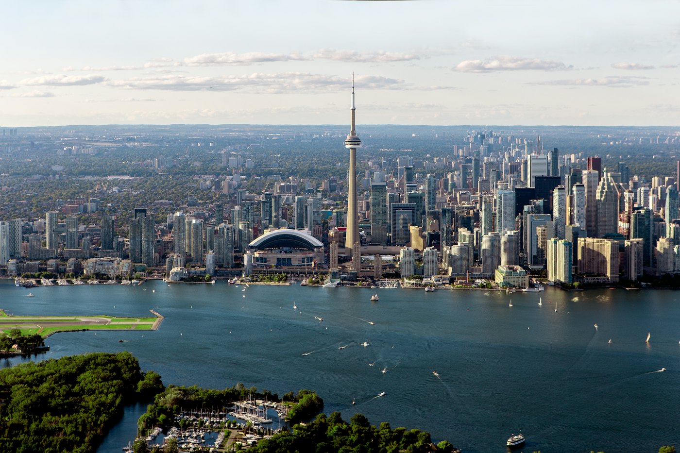 The Toronto skyline from above the harbour